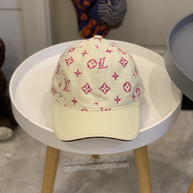LV男女同款帽子 路易威登拼接刺繡款棒球帽  mm1656